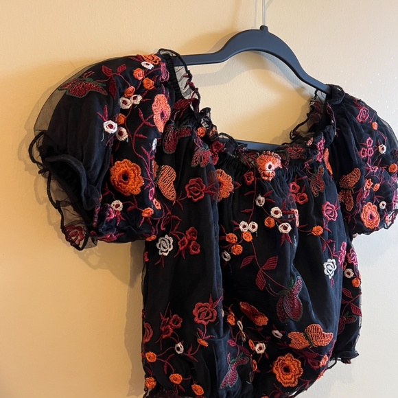 Zara Off-Shoulder Top - Picture 2 of 2